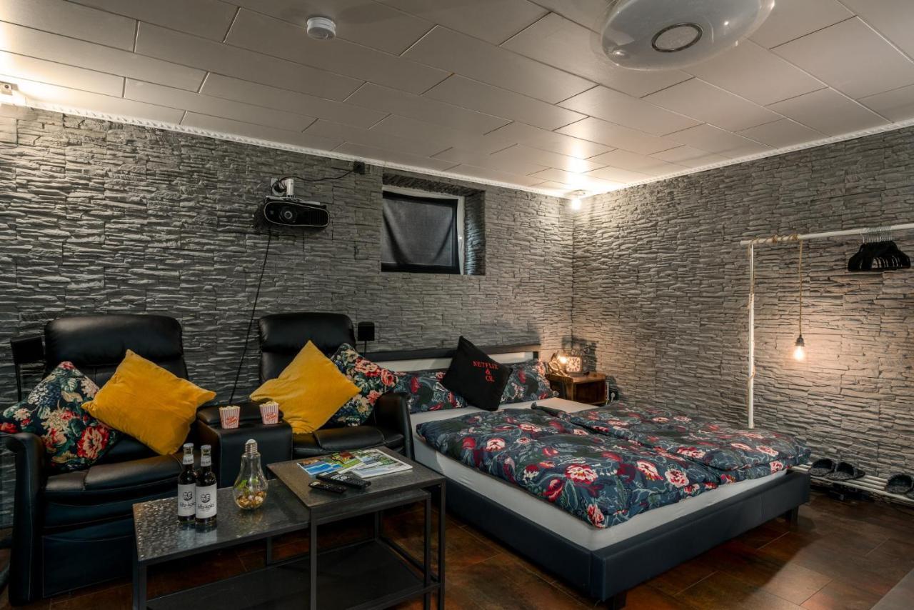Home Cinema Kassel Bagian luar foto