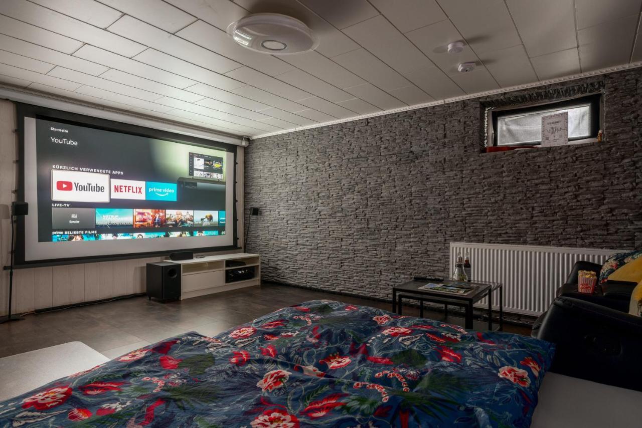 Home Cinema Kassel Bagian luar foto